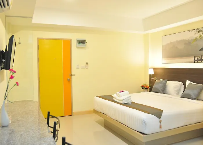 The Bloom @ Suvarnabhumi Aparthotel