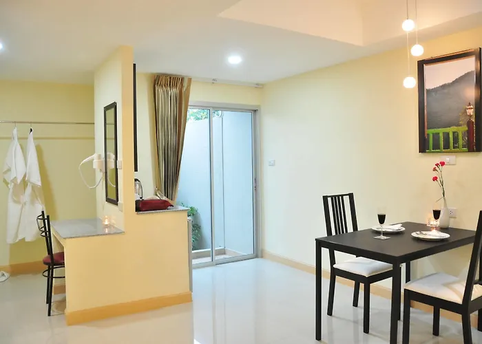 The Bloom @ Suvarnabhumi Aparthotel 3*